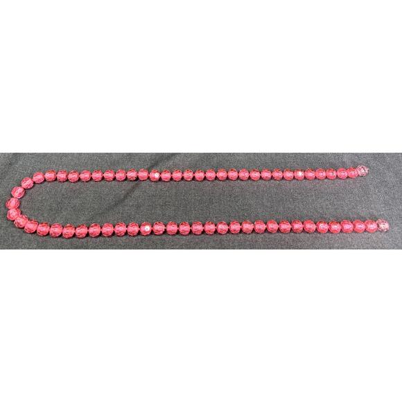 Vintage Pink Lucite Flapper Necklace - Picture 3 of 7